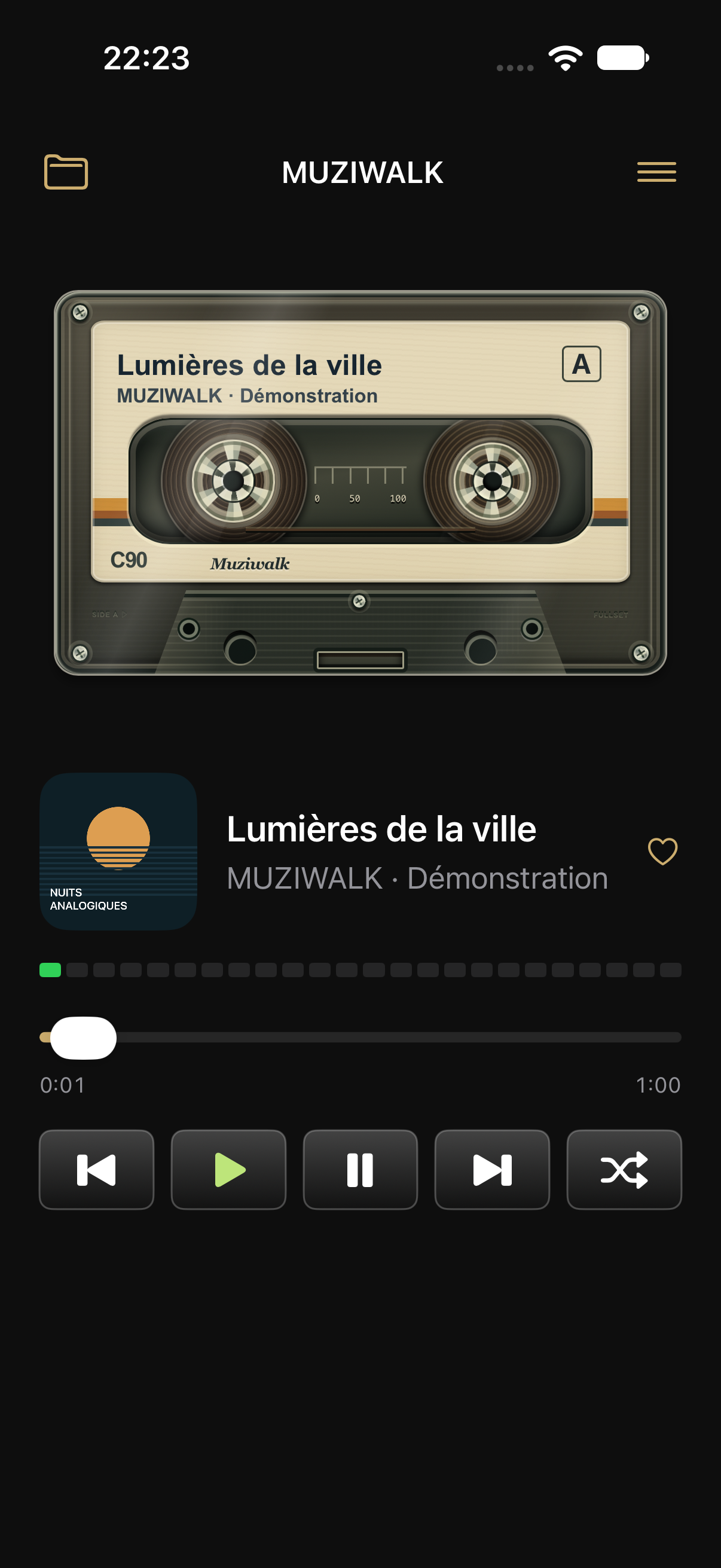Véritable capture de MUZIWALK : cassette C90 avec le morceau de démonstration Lumières de la ville